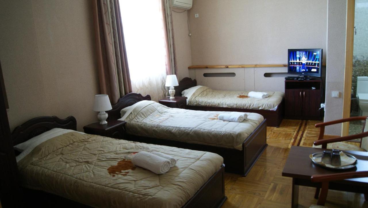 Hotel Latif ซามาร์คันด์ ภายนอก รูปภาพ