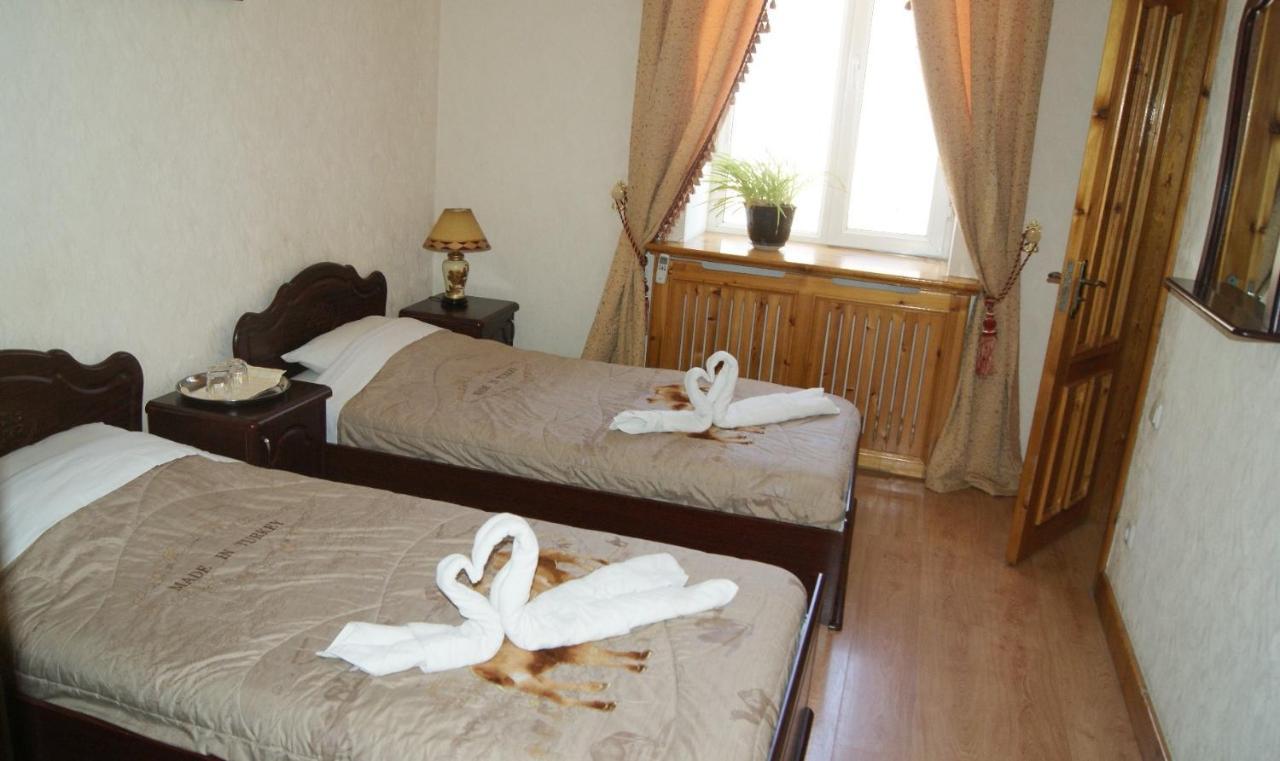 Hotel Latif ซามาร์คันด์ ภายนอก รูปภาพ
