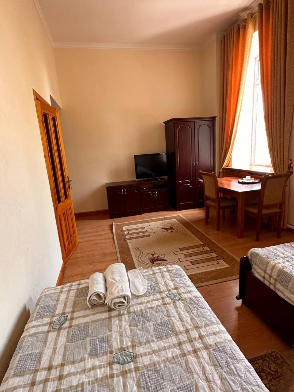 Hotel Latif ซามาร์คันด์ ภายนอก รูปภาพ