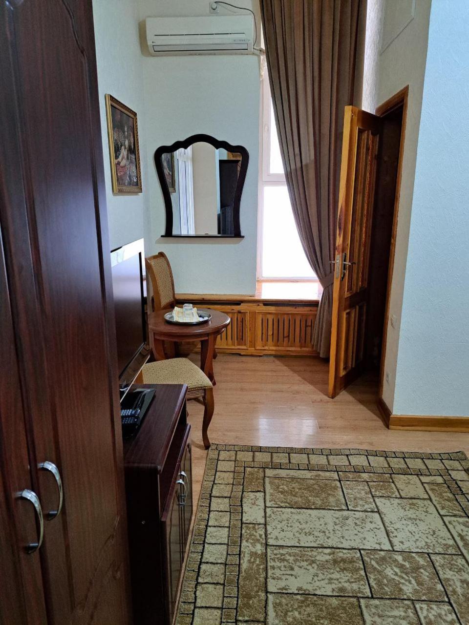 Hotel Latif ซามาร์คันด์ ภายนอก รูปภาพ