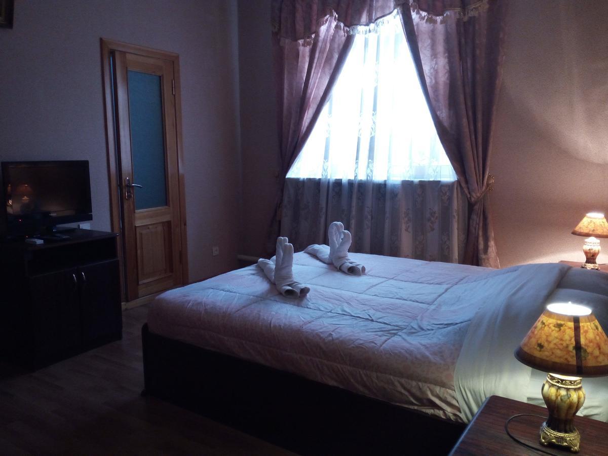 Hotel Latif ซามาร์คันด์ ภายนอก รูปภาพ